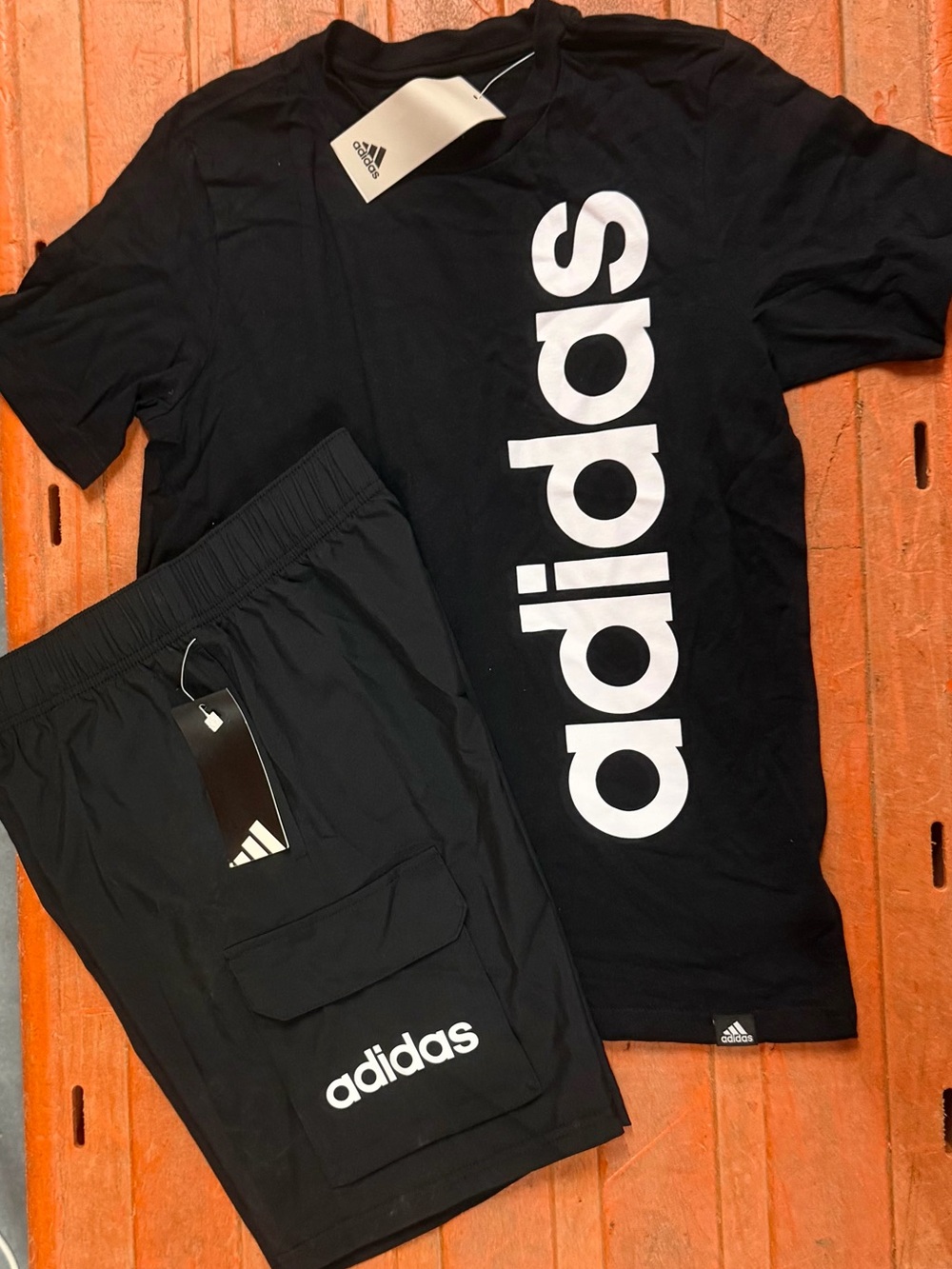 Adidas Boys Youth 2pc Cargo Shorts & Tee Set - Medium